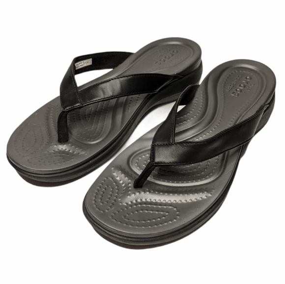 CROCS Shoes - CROCS capri v flip black graphite sandals sz 9